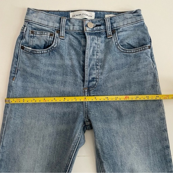 Aritzia Denim Forum The Yoko High Rise Slim Jean - Picture 13 of 16